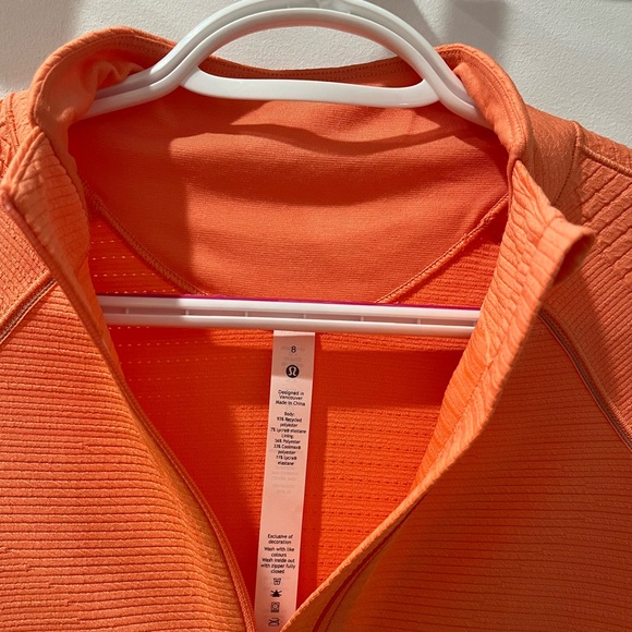 Lulu Ventscape Long Sleeve Half Zip - “sunny coral”, NWT - Picture 8 of 9